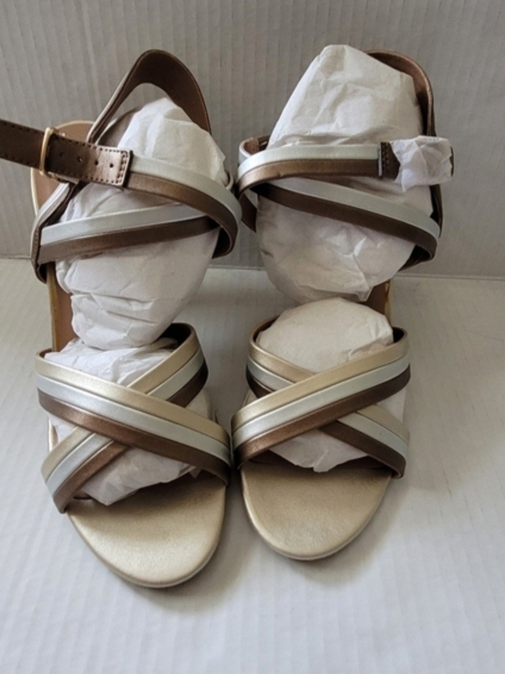 🍁 2/$40 Women's Metallic Strappy Heeled Sandals in Bronze and Cream